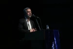 نخستین تندیس جشنواره به زنده یاد سعید تشکری اهدا شد 2