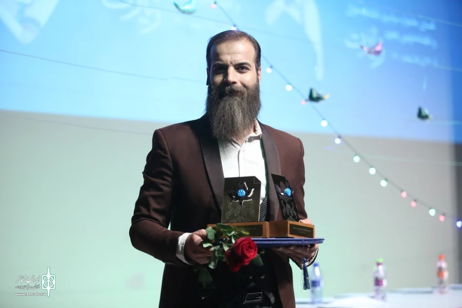 مراسم اختتامیه نخستین جشنواره سراسری نمایشنامه خوانی و نمایشنامه نویسی رضوی(زیارت)/25 اسفند1400/قم/تالار فرهنگ و هنر
