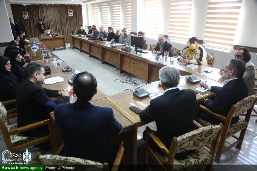 نشست خبری بیست و سومین جشنواره استانی تئاتر قم برگزار گردید. 2