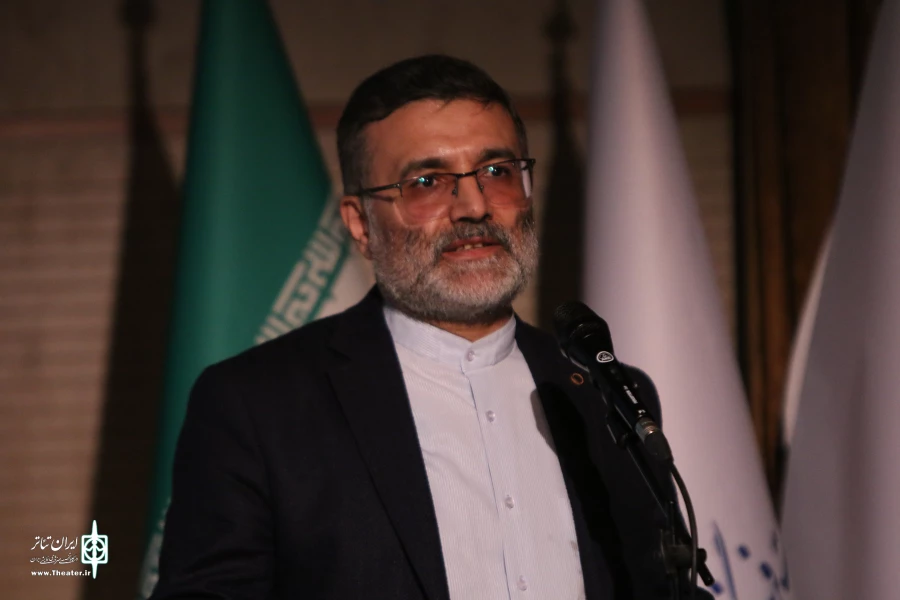 حوزه متون نمایشی نیازمند تلاش و دقت نظر بیشتر هنرمندان تئاتر قم است 2