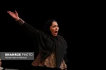 نمایش «مجلس اضافات یک تیغ» به روی صحنه رفت. 11